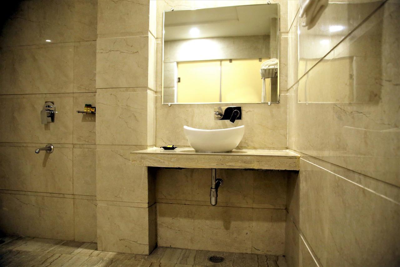 Sallow Royal Suites Amritsar Exterior photo